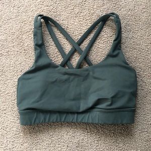 Lululemon sports bra